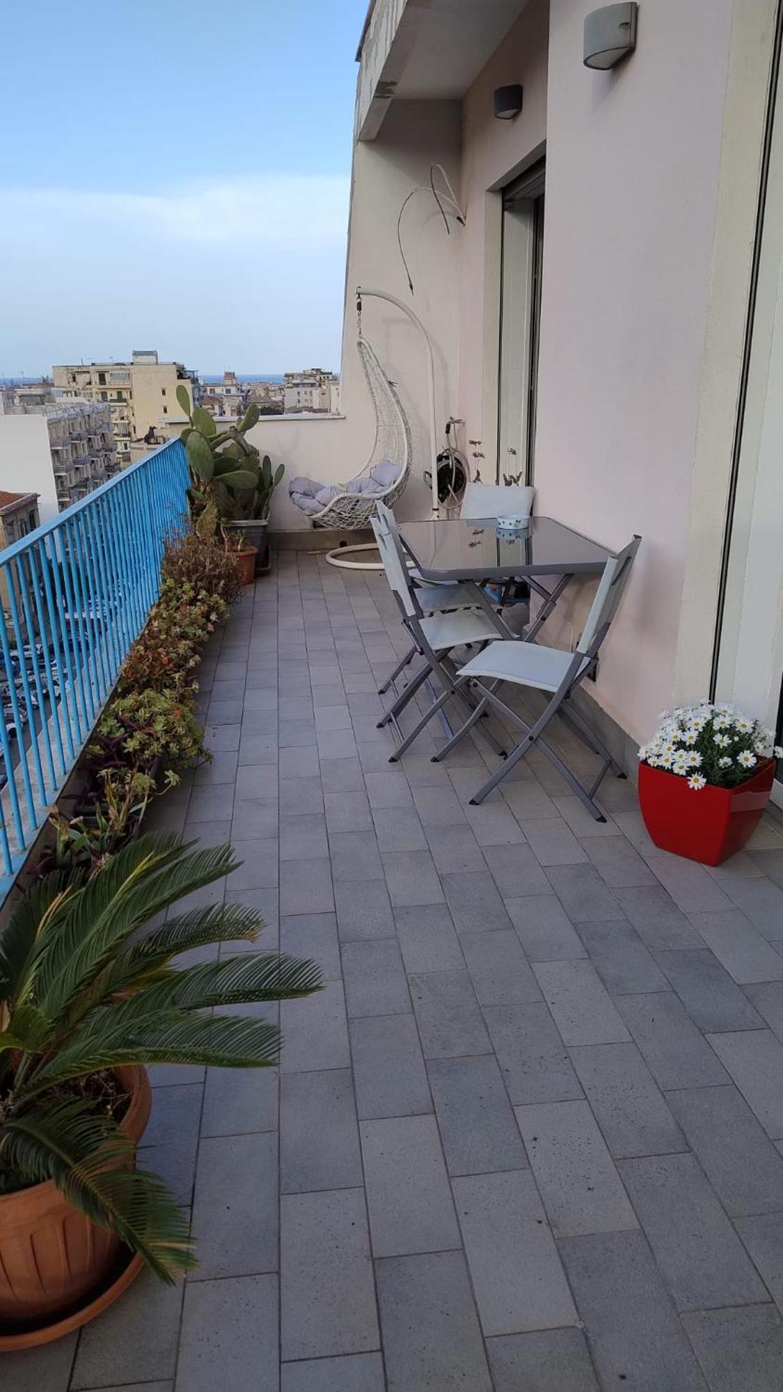 La Terrazza Sul Castello Apartment Palermo Luaran gambar
